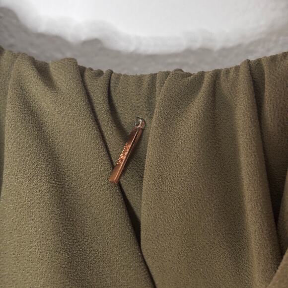 MISA Los Angeles Women’s Ruffle Off Shoulder Blouse Olive Green Size Small - Picture 15 of 16